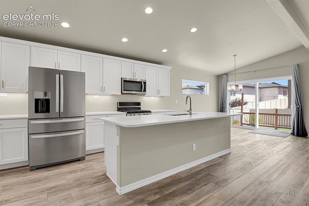 Image 8 of 34: Kitchen