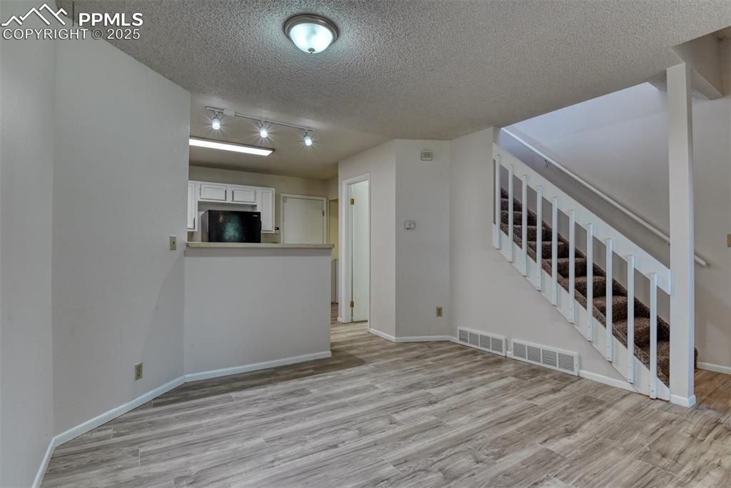 Image 8 of 20: Living Room