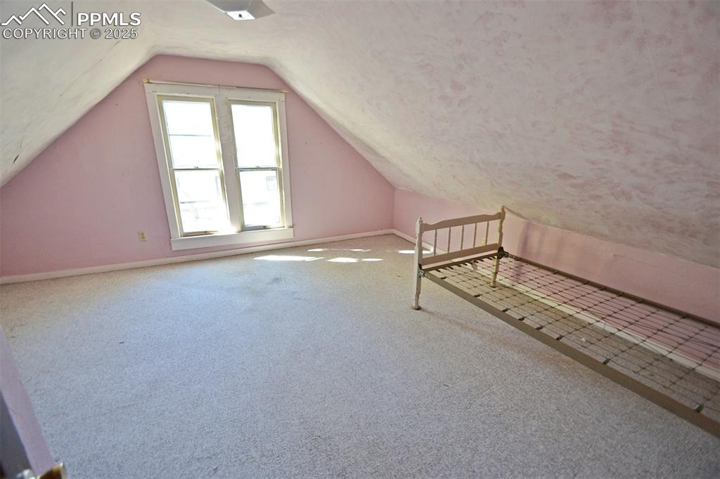 Image 31 of 41: Master Bathroom