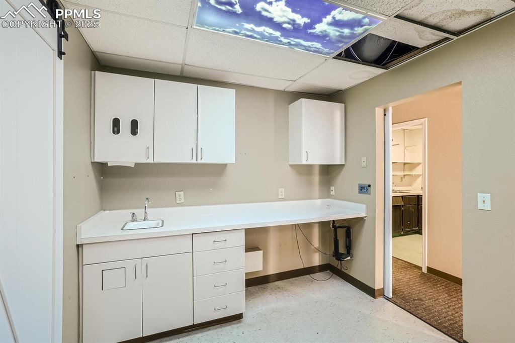 Image 17 of 28: No Description Available