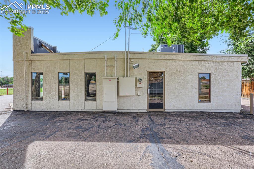 Image 6 of 28: No Description Available