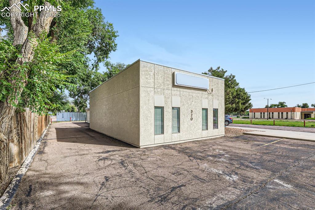 Image 9 of 28: No Description Available