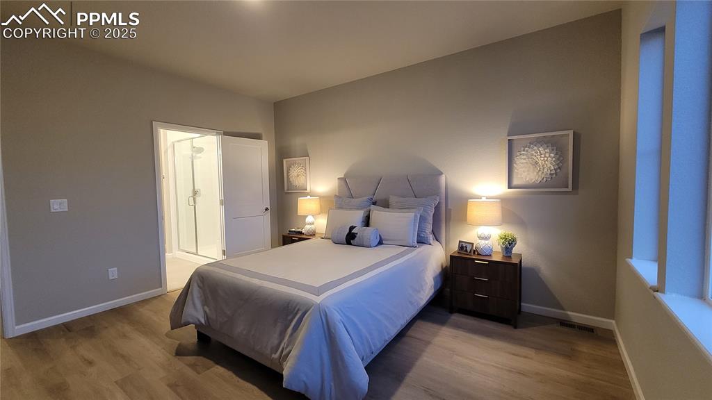 Image 17 of 33: Master Bedroom