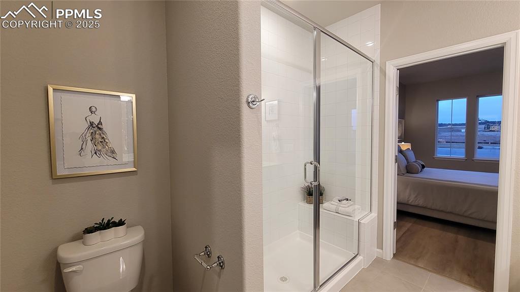 Image 19 of 33: Master Bathroom