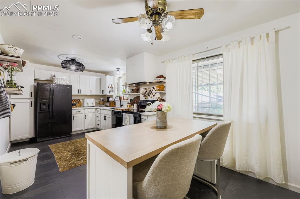 Image 11 of 44: Kitchen