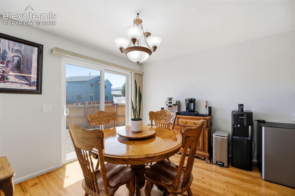 Image 15 of 48: Dining Area
