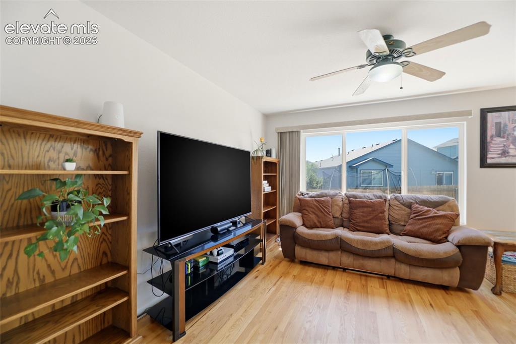 Image 17 of 48: Living Room