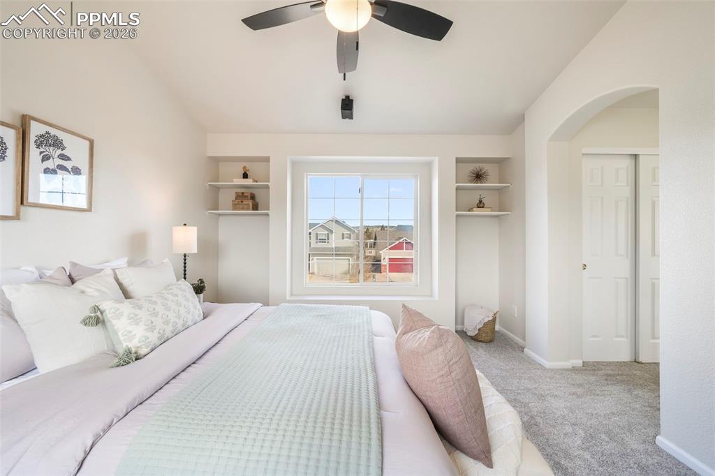 Image 24 of 47: Bedroom