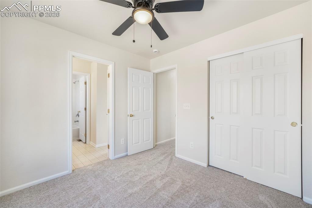 Image 34 of 47: Bedroom