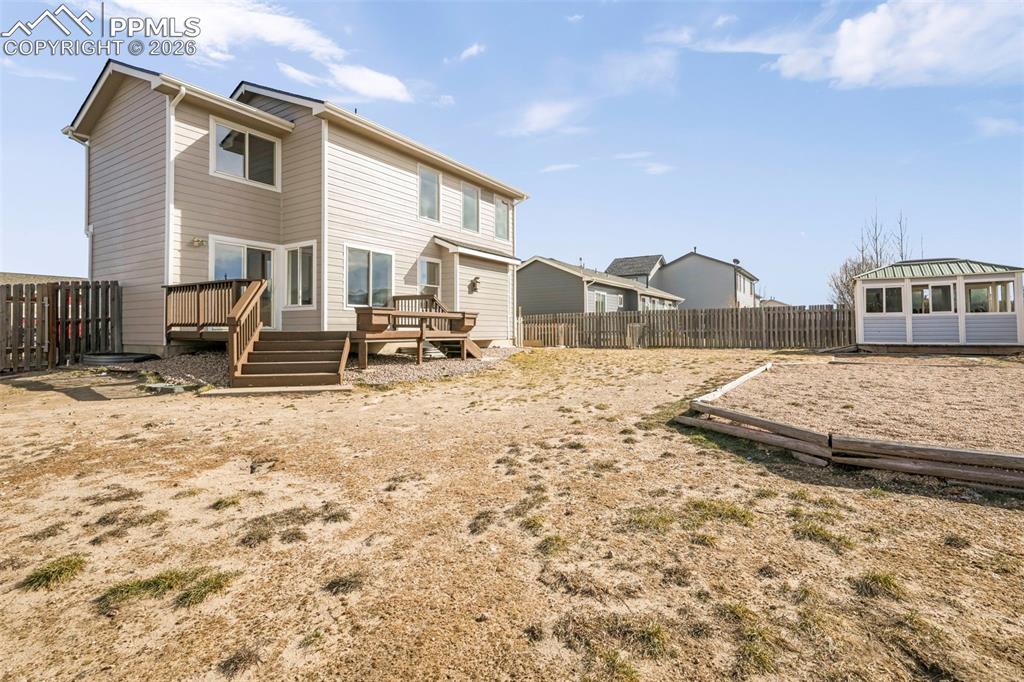 Image 46 of 47: Back of Structure