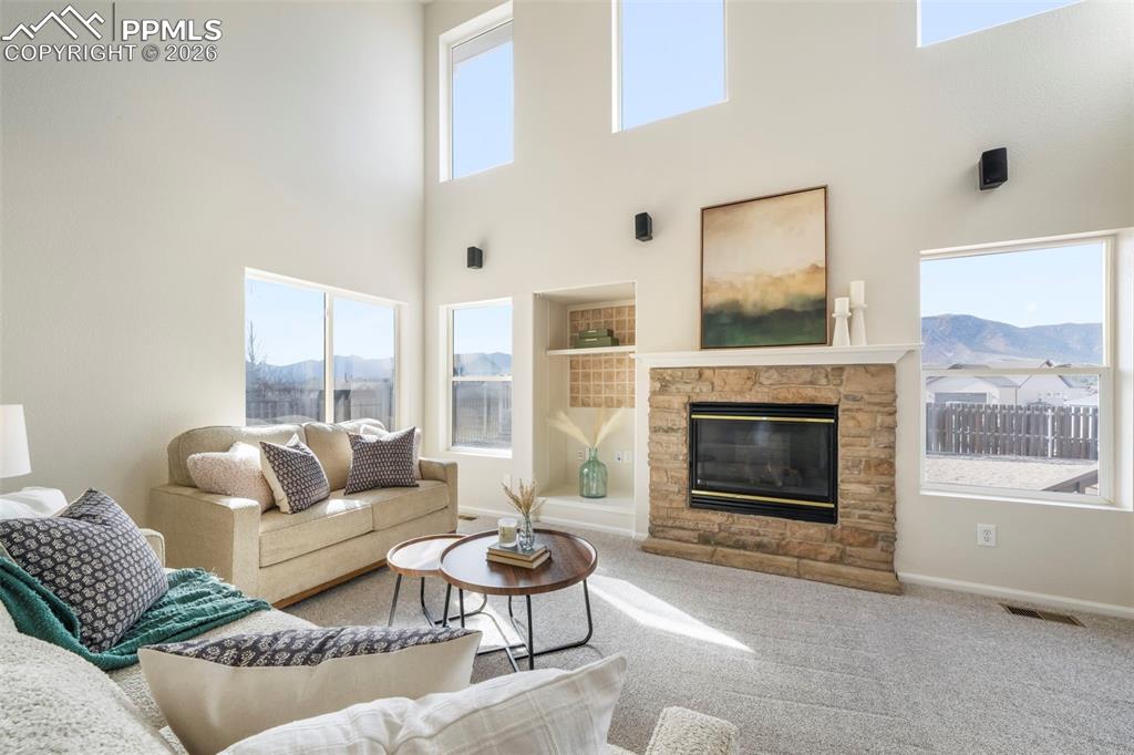 Image 6 of 47: Living Room