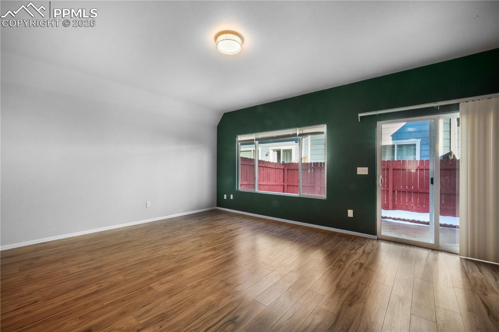 Image 12 of 50: Living Room