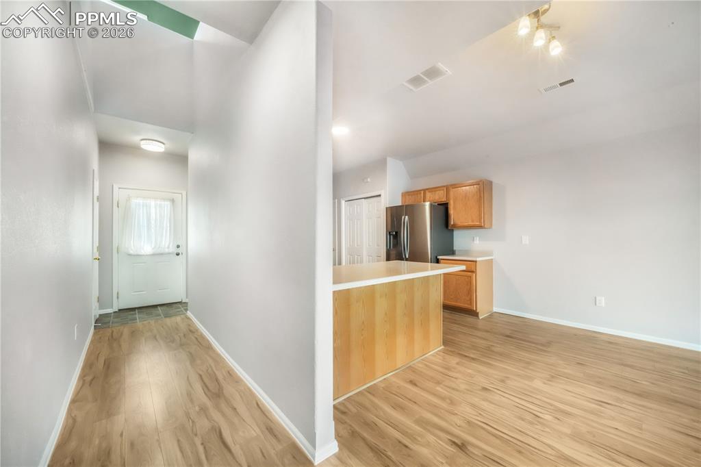 Image 14 of 50: Hallway