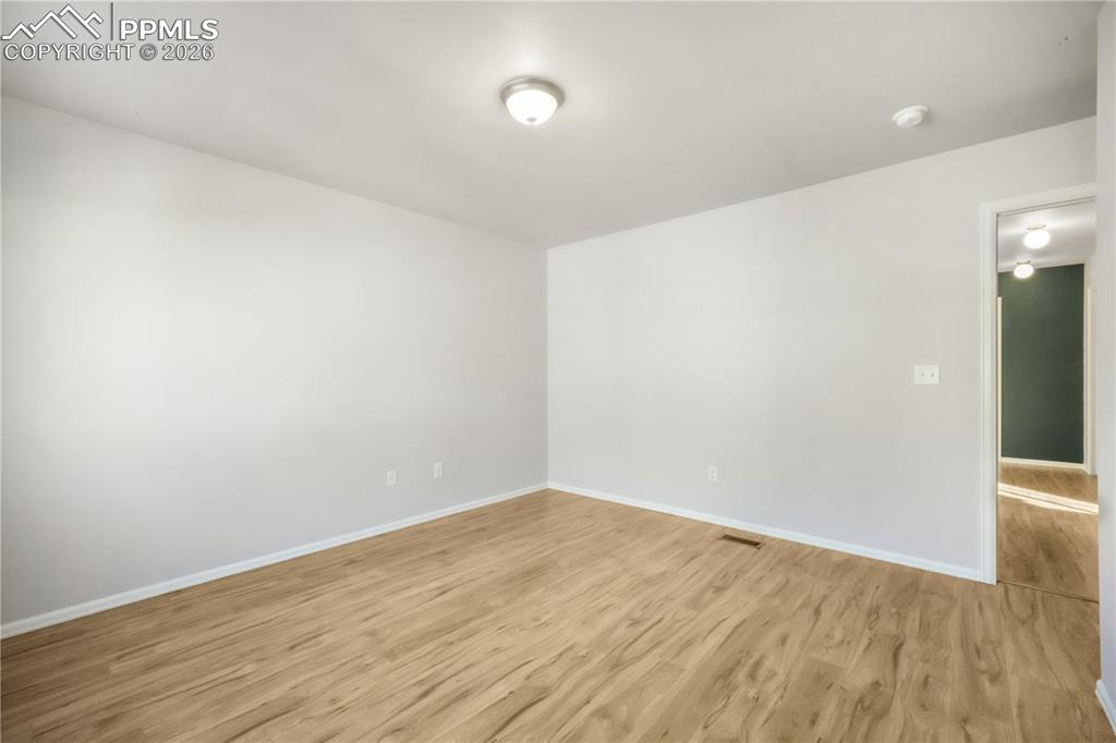 Image 19 of 50: Master Bedroom