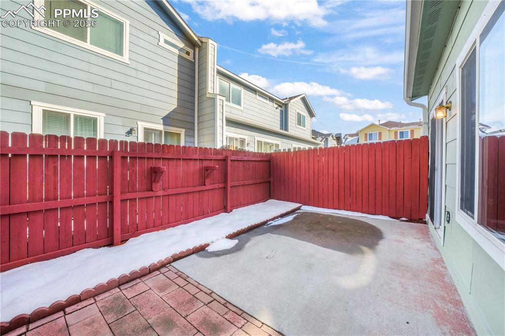 Image 43 of 50: Patio