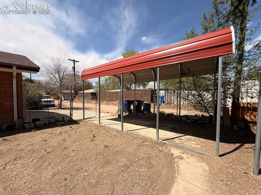 Image 26 of 26: Patio