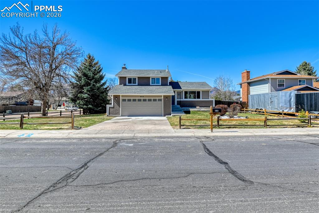 Image 4 of 50: Front of Structure