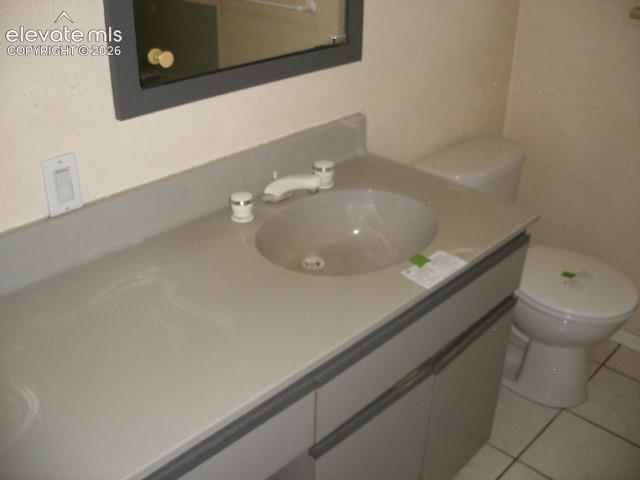 Image 7 of 43: Bathroom