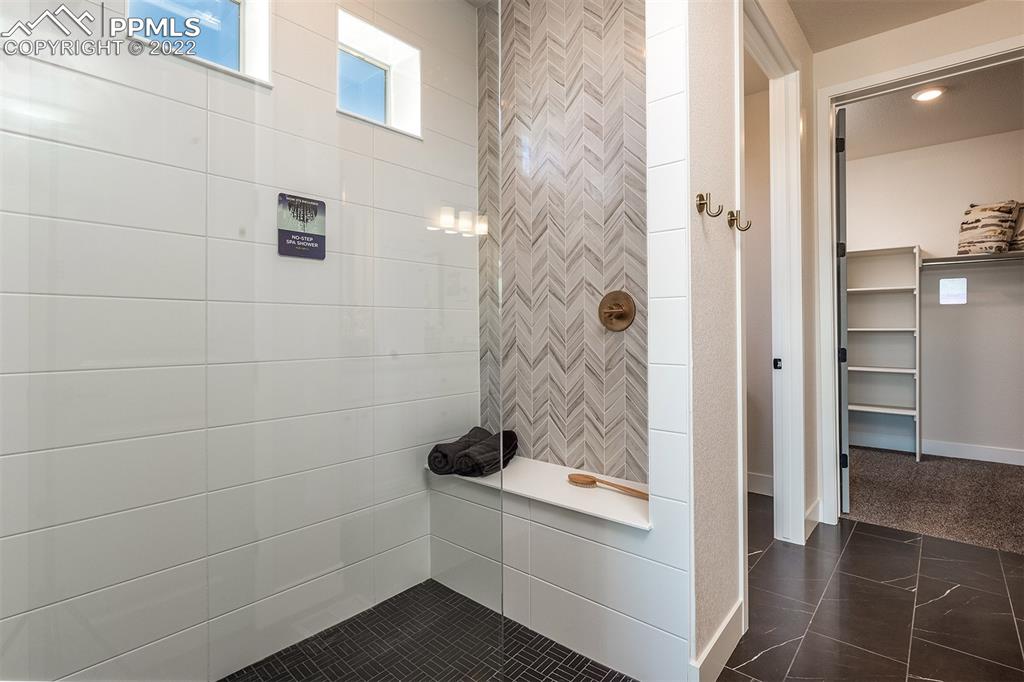 Listing 6142179, Image 13 of 40