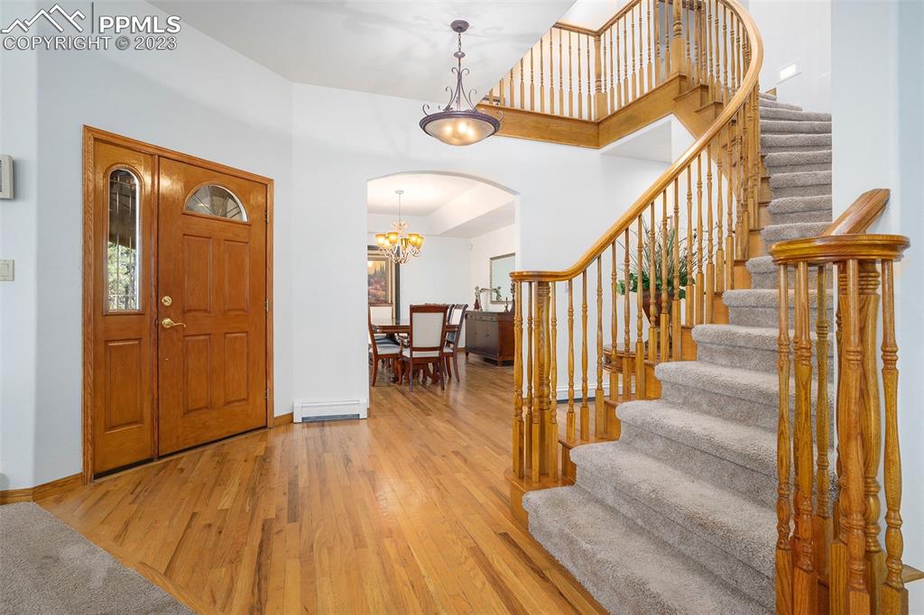 Listing 6142809, Image 4 of 48