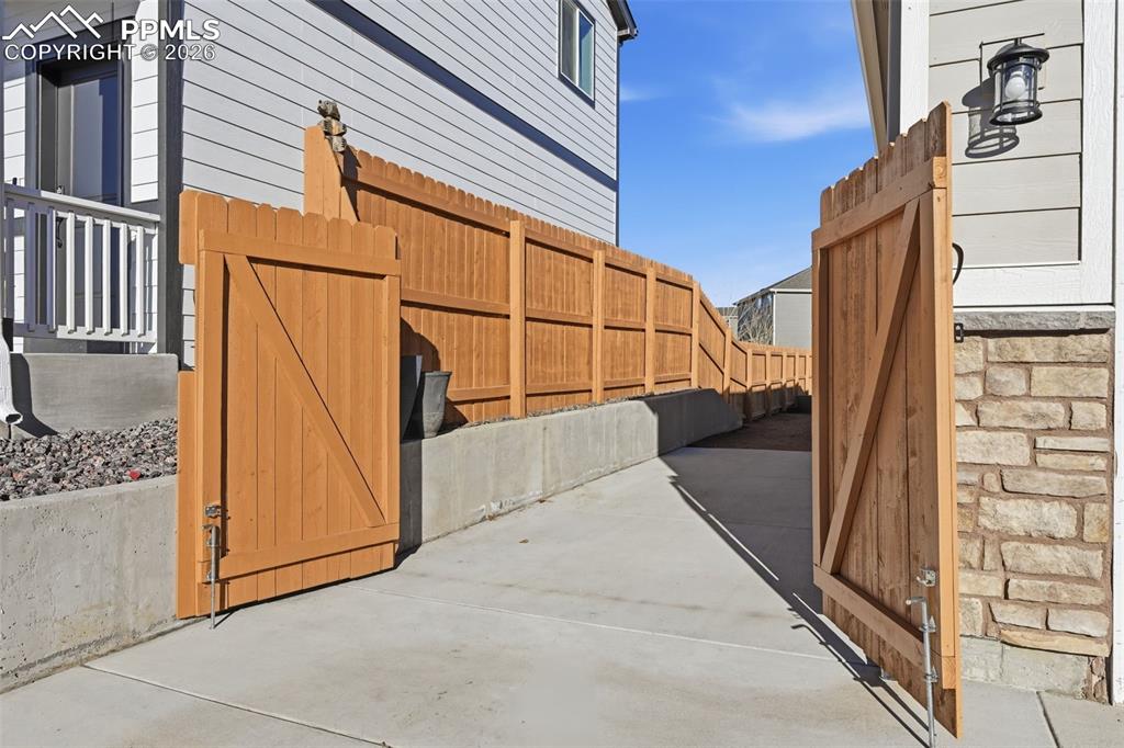 Image 11 of 43: RV parking space