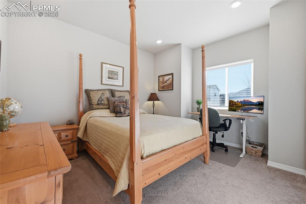 Image 41 of 43: Large 3rd bedroom