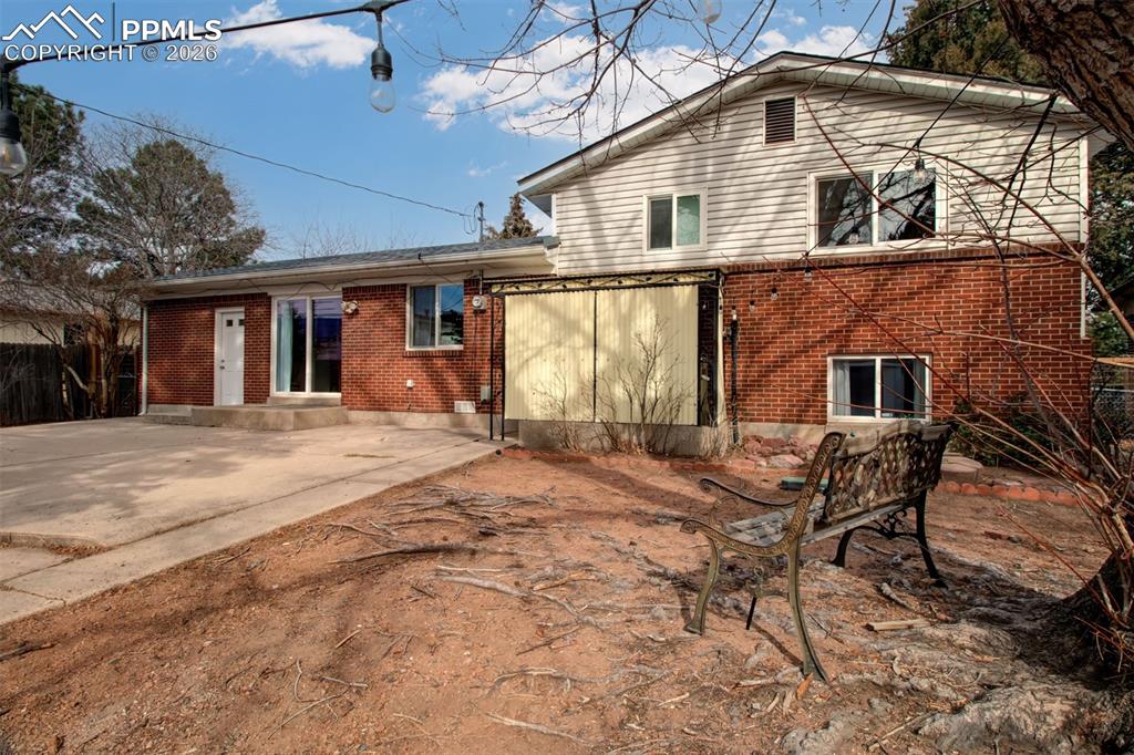 Image 34 of 35: Back of Structure