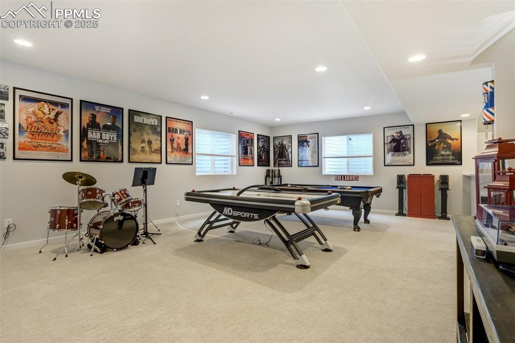 Image 31 of 49: Game Room