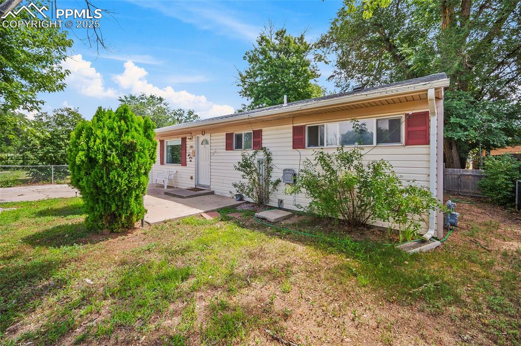 Image 21 of 24: Front of Structure