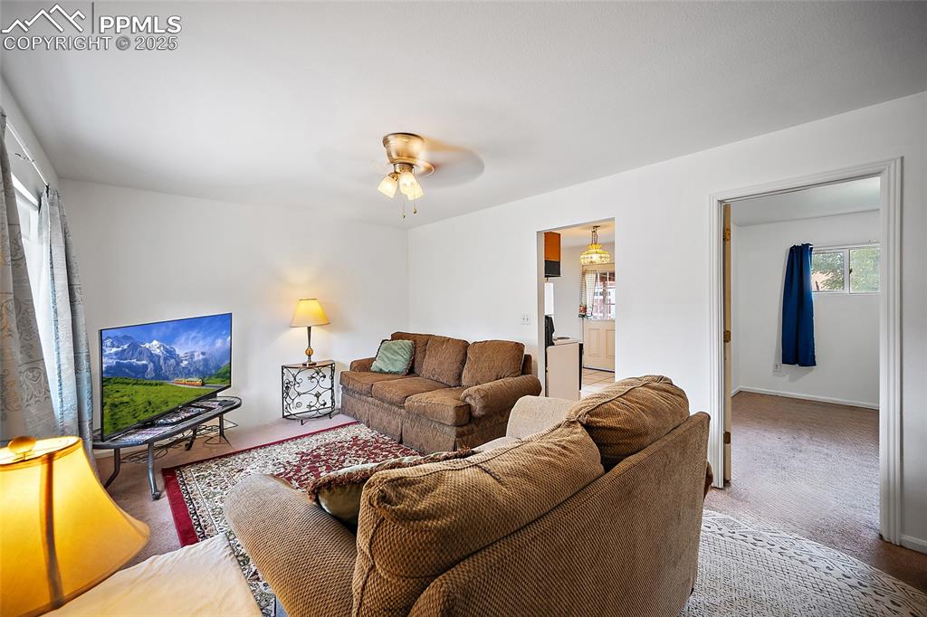 Image 4 of 24: Living Room