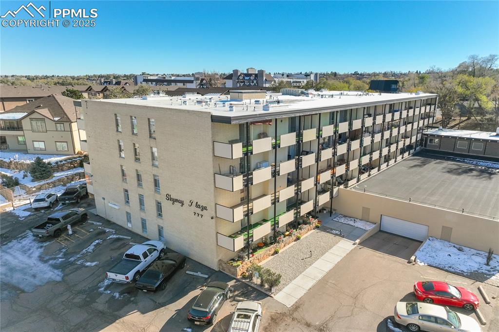 Image 2 of 25: Front of Structure