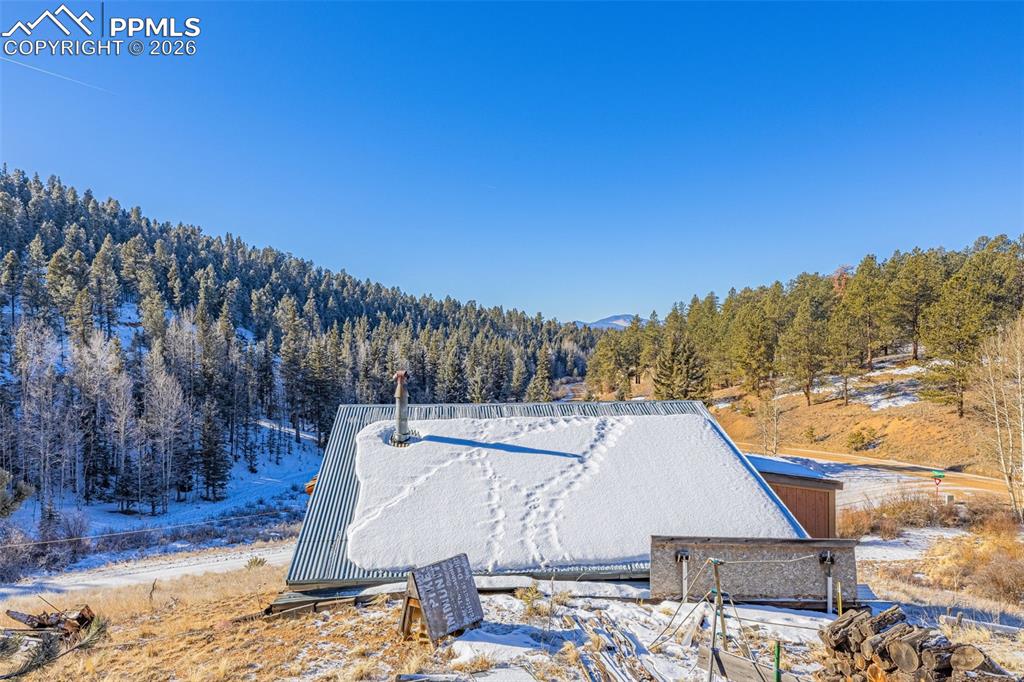 Image 16 of 16: Side of Structure