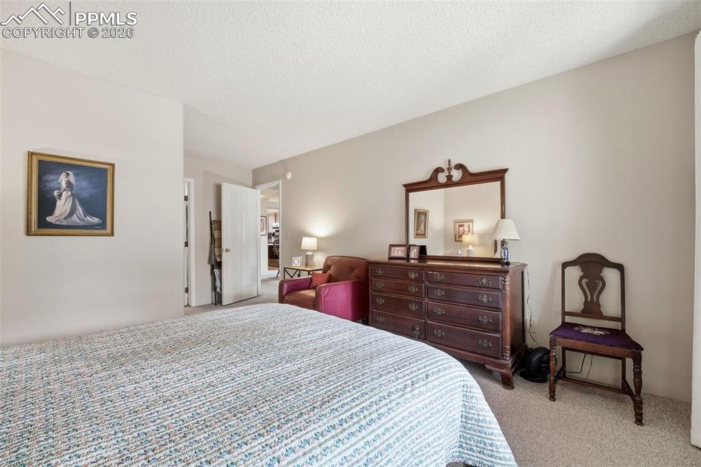 Image 18 of 41: Master Bedroom