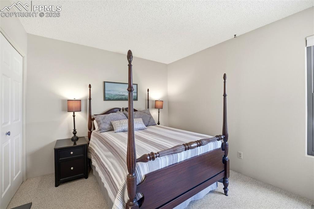 Image 21 of 41: Bedroom