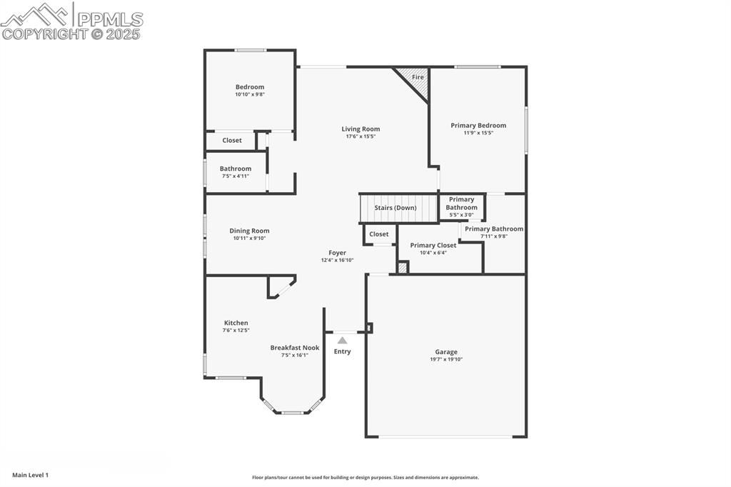 Image 30 of 32: Floor Plan