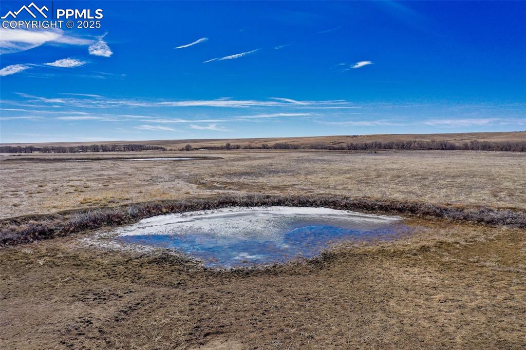Image 32 of 32: Pool