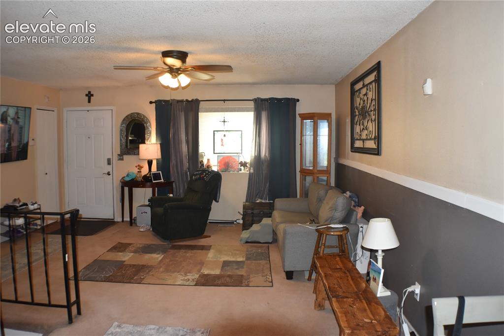 Image 12 of 25: Living Room