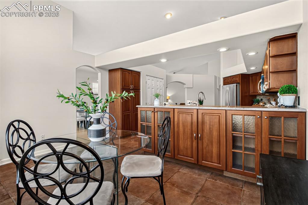 Image 12 of 42: Dining Area