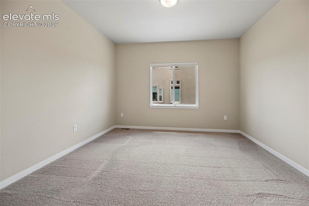 Image 7 of 44: Flex Space/Bedroom 3