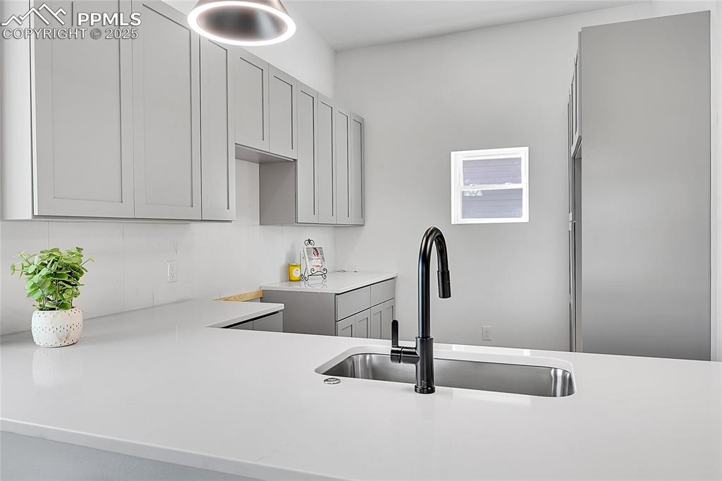 Image 2 of 27: Beautiful new finishes