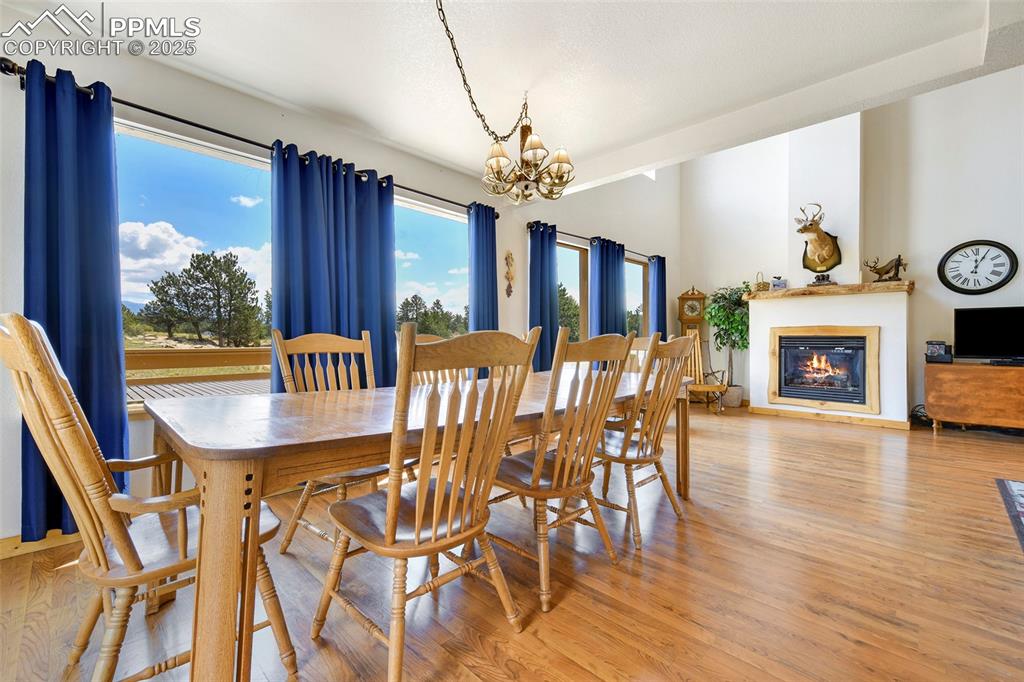 Image 19 of 48: Dining Area With View Into Great Room