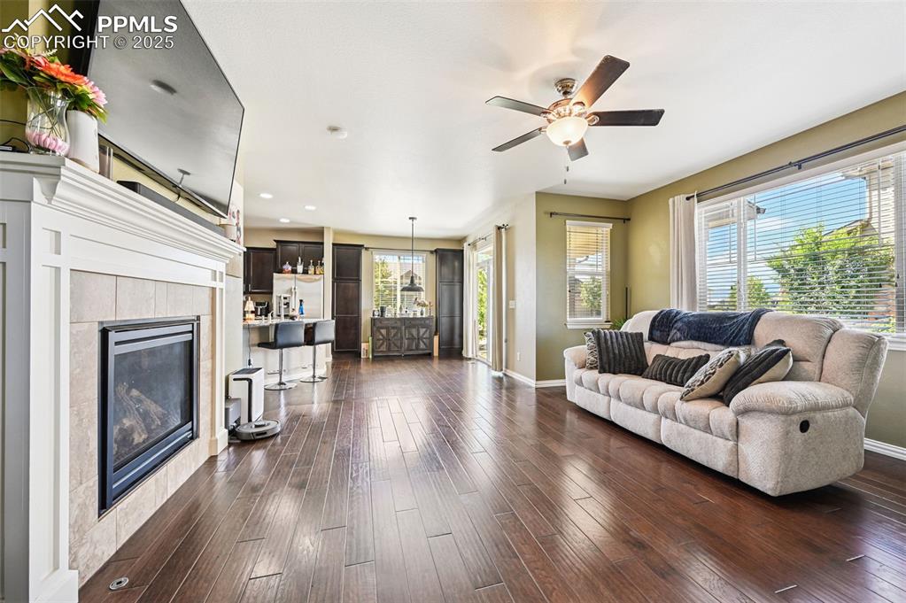 Image 9 of 49: Living Room