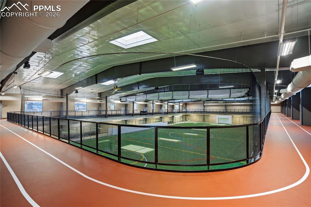 Image 50 of 50: Pool