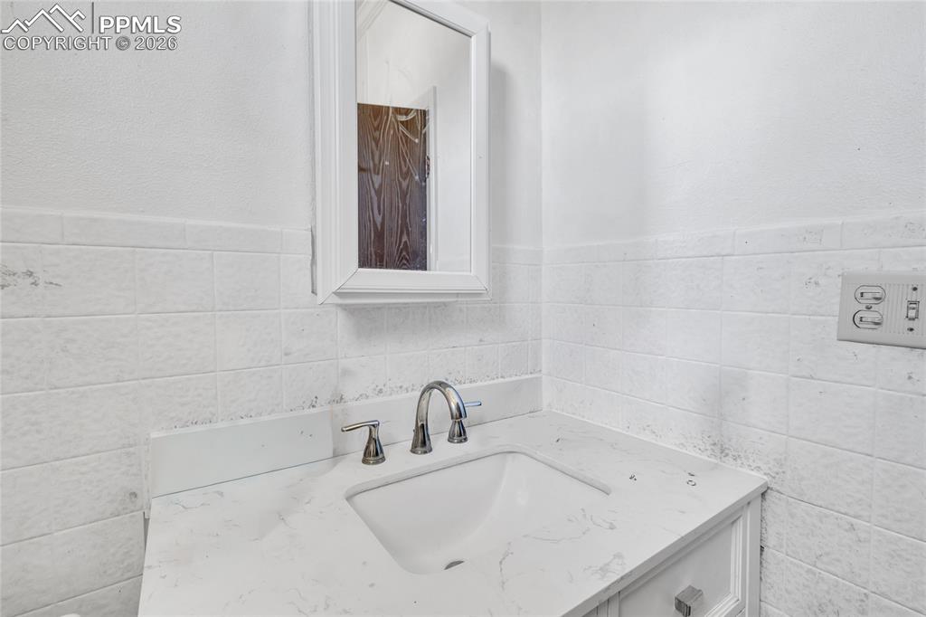 Image 12 of 49: View of patio / terrace