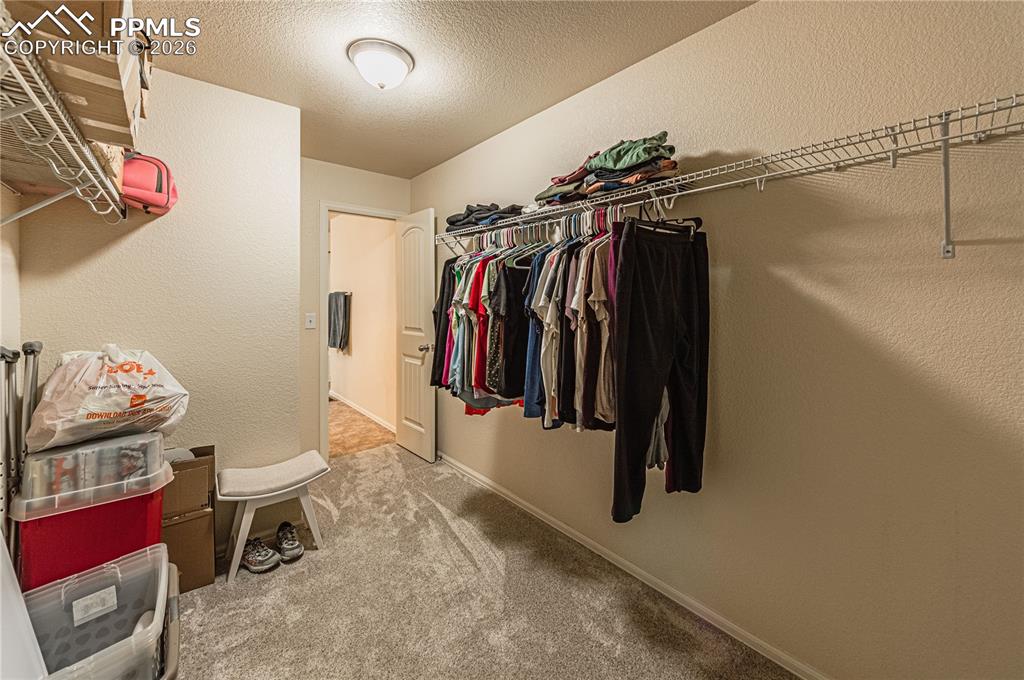 Image 36 of 45: Closet