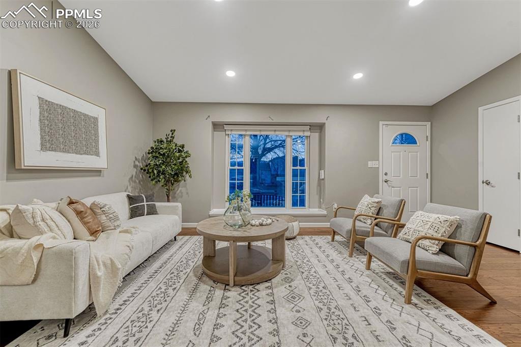 Image 2 of 49: Loaded with updates throughout