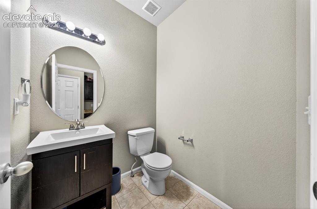 Image 21 of 43: Bathroom