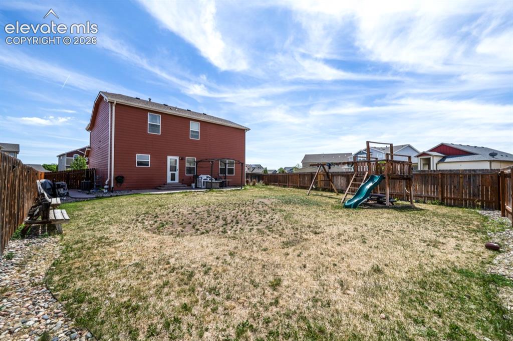 Image 6 of 43: Back of Structure