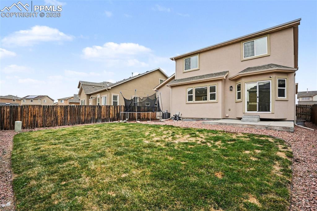 Image 27 of 31: Fully landscaped