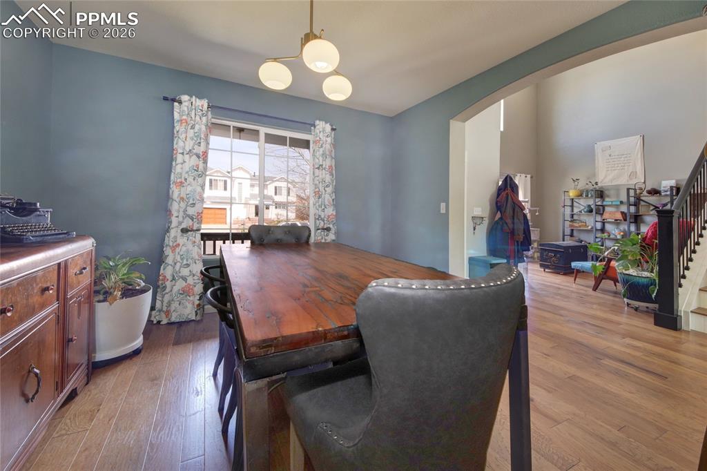 Image 9 of 47: Dining Area